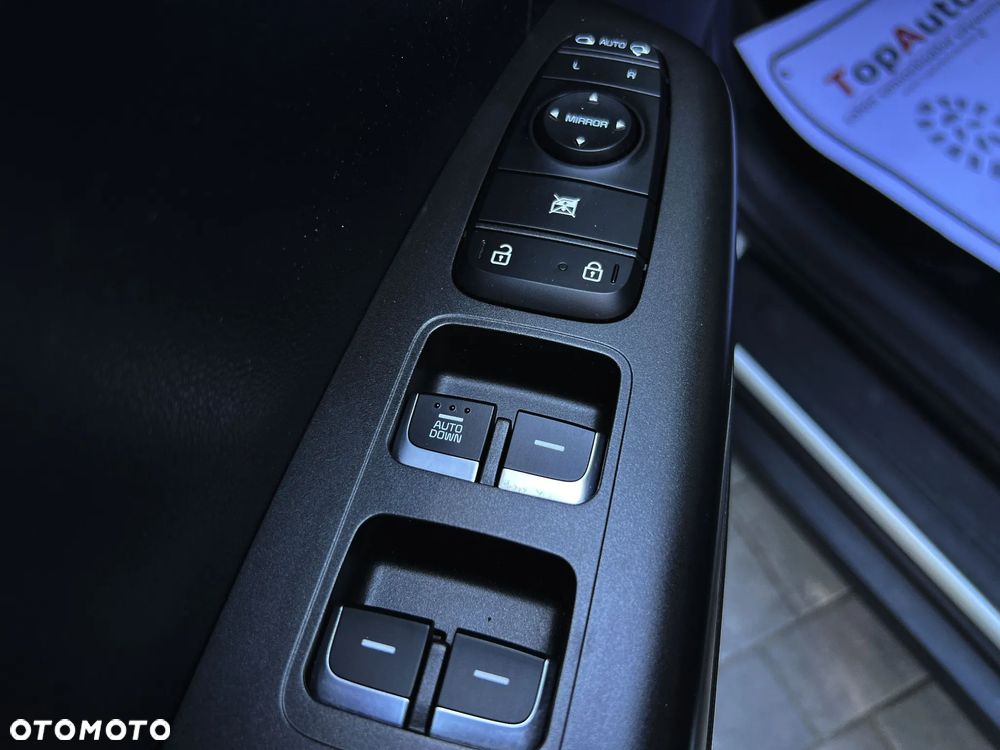 Kia Sportage 2,0 CRDI 2WD Vision - 23