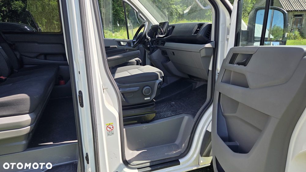 Volkswagen Crafter Furgon Brygadówka 6-os. - 39