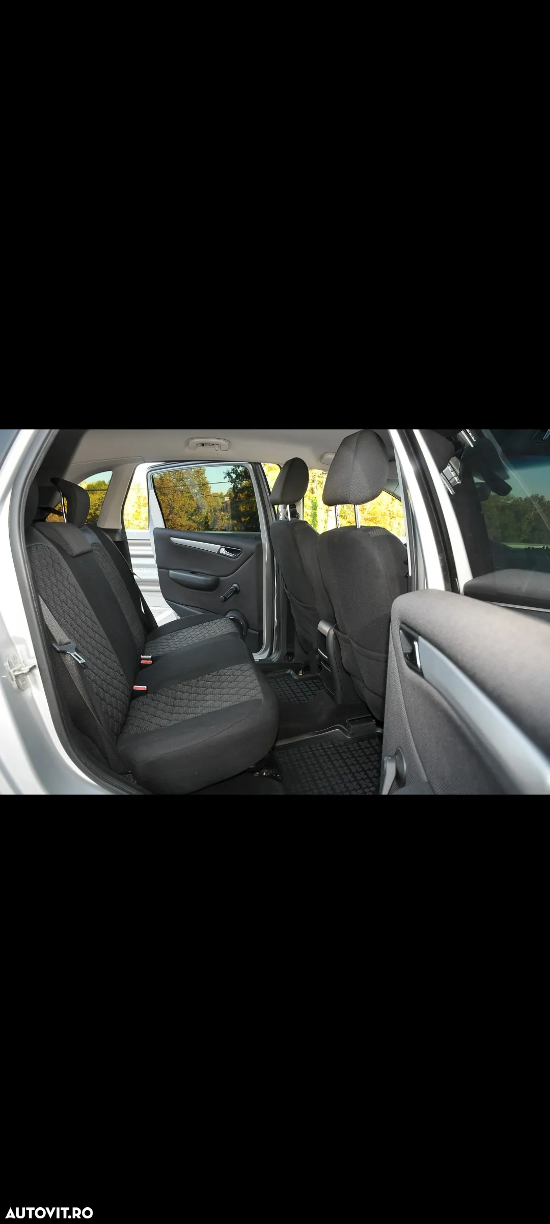 Mercedes-Benz B 180 CDI - 13