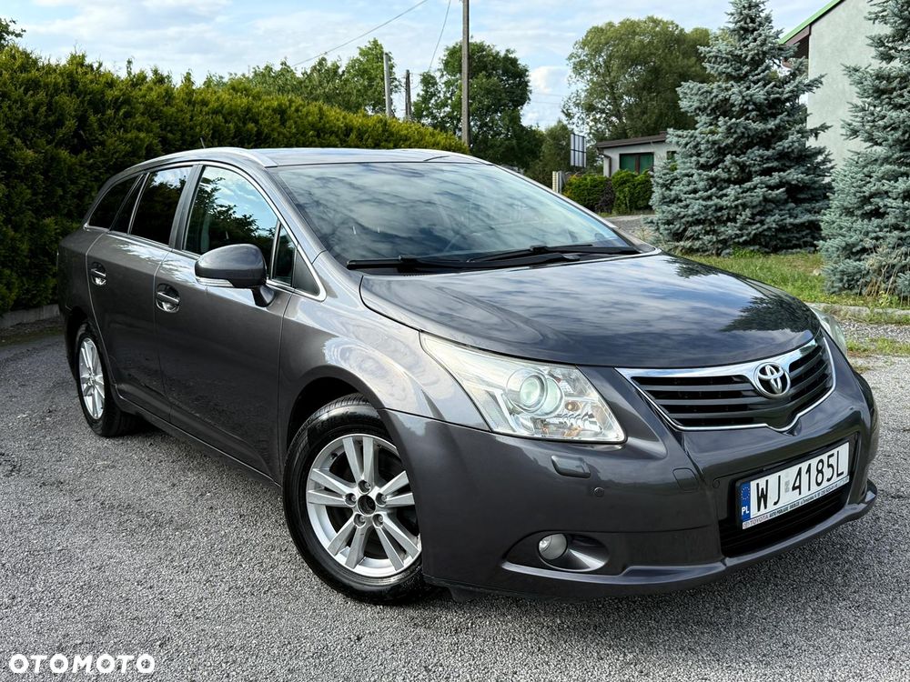 Toyota Avensis 2.0 D-4D Premium - 4
