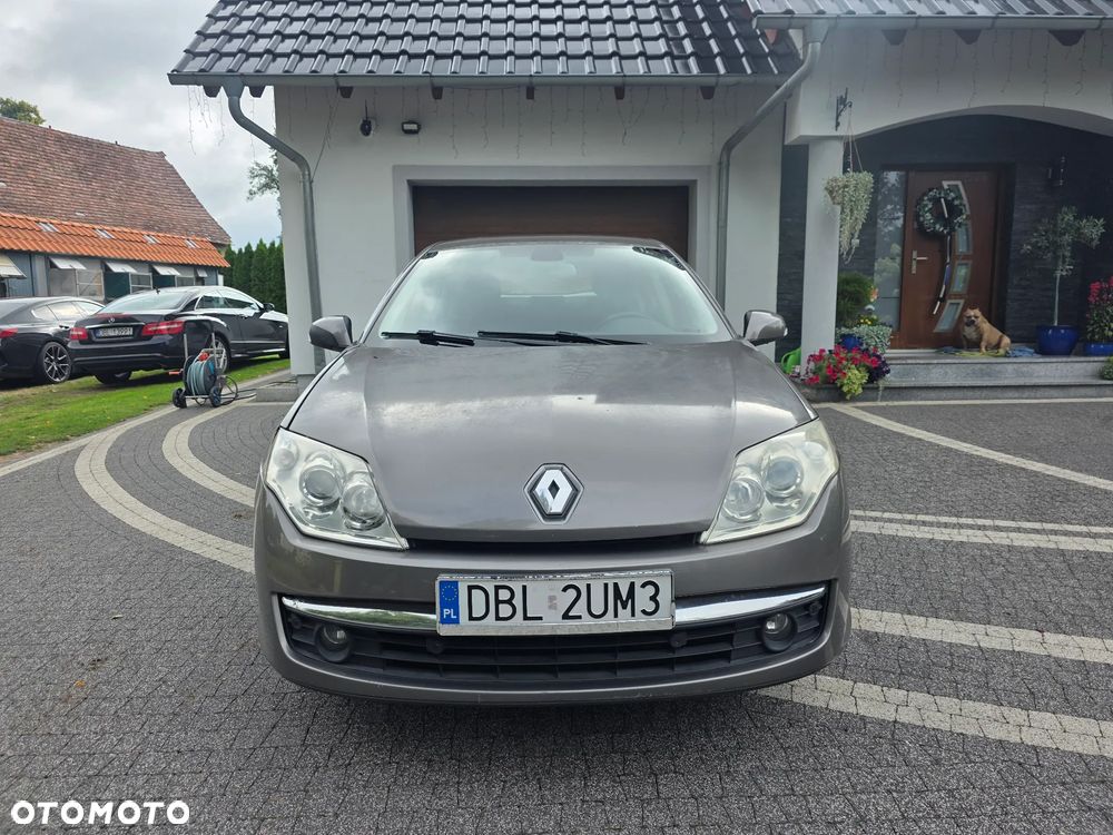Renault Laguna 2.0 dCi Bose Edition - 9