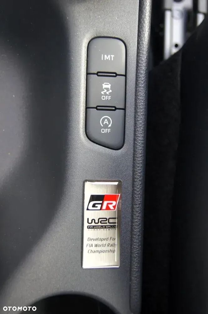 Toyota Yaris GR 1.6 Dynamic - 11