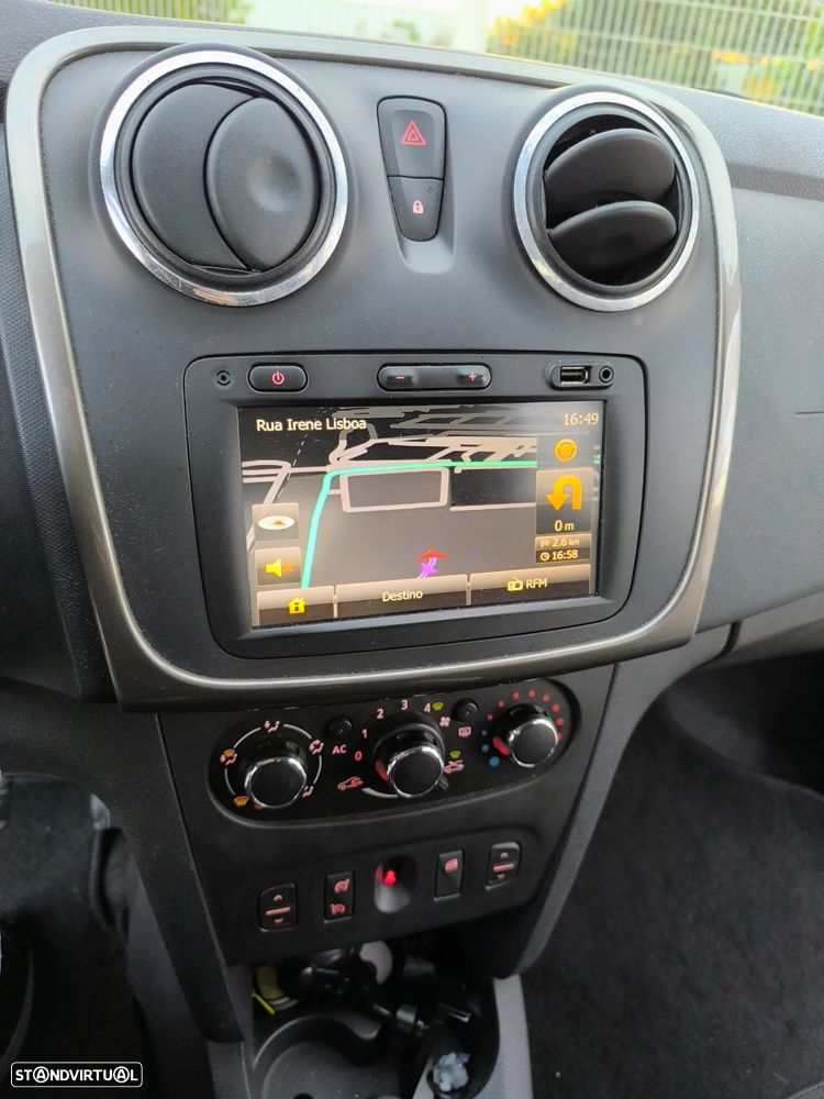 Dacia Sandero 0.9 TCe Stepway - 8