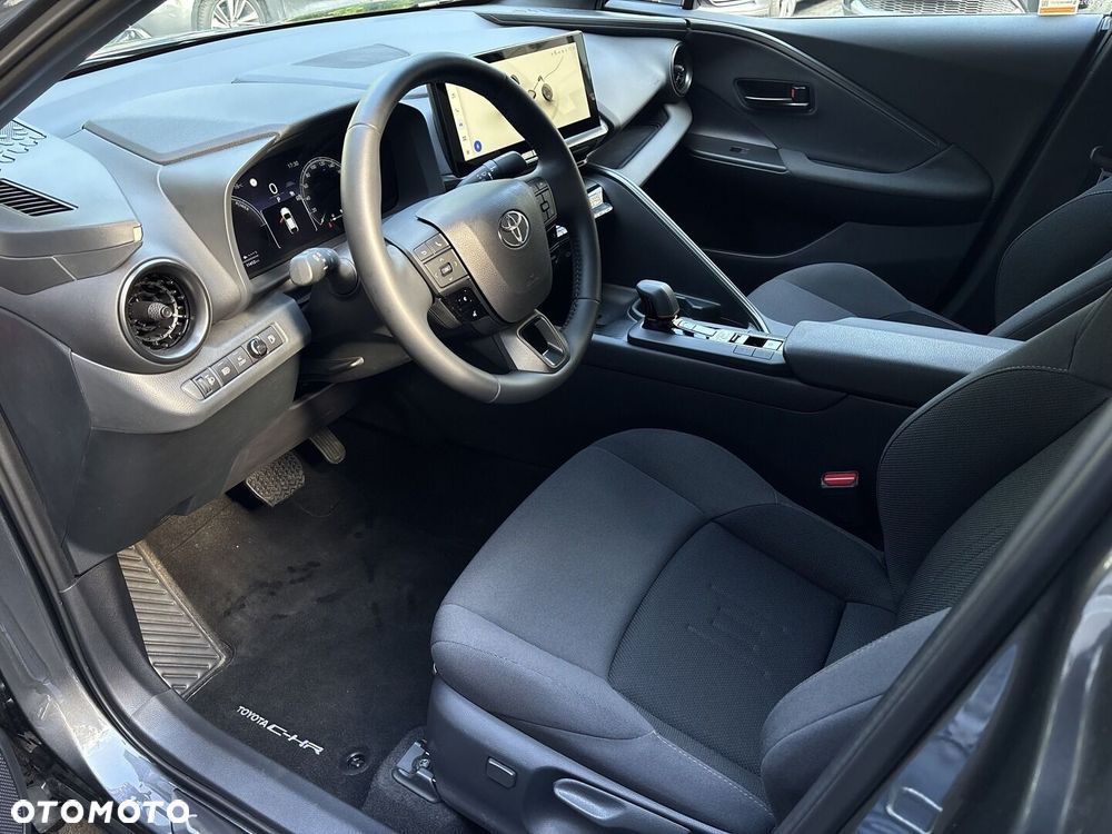 Toyota C-HR - 14