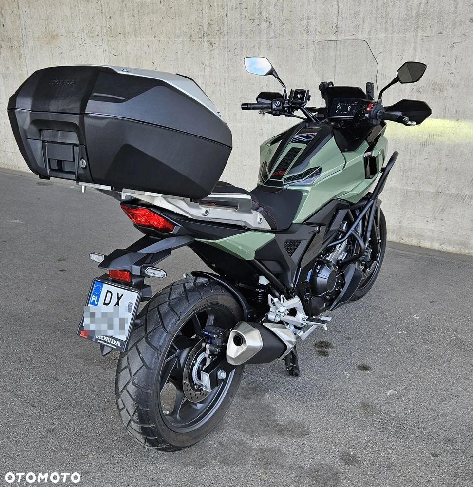Honda NC - 22