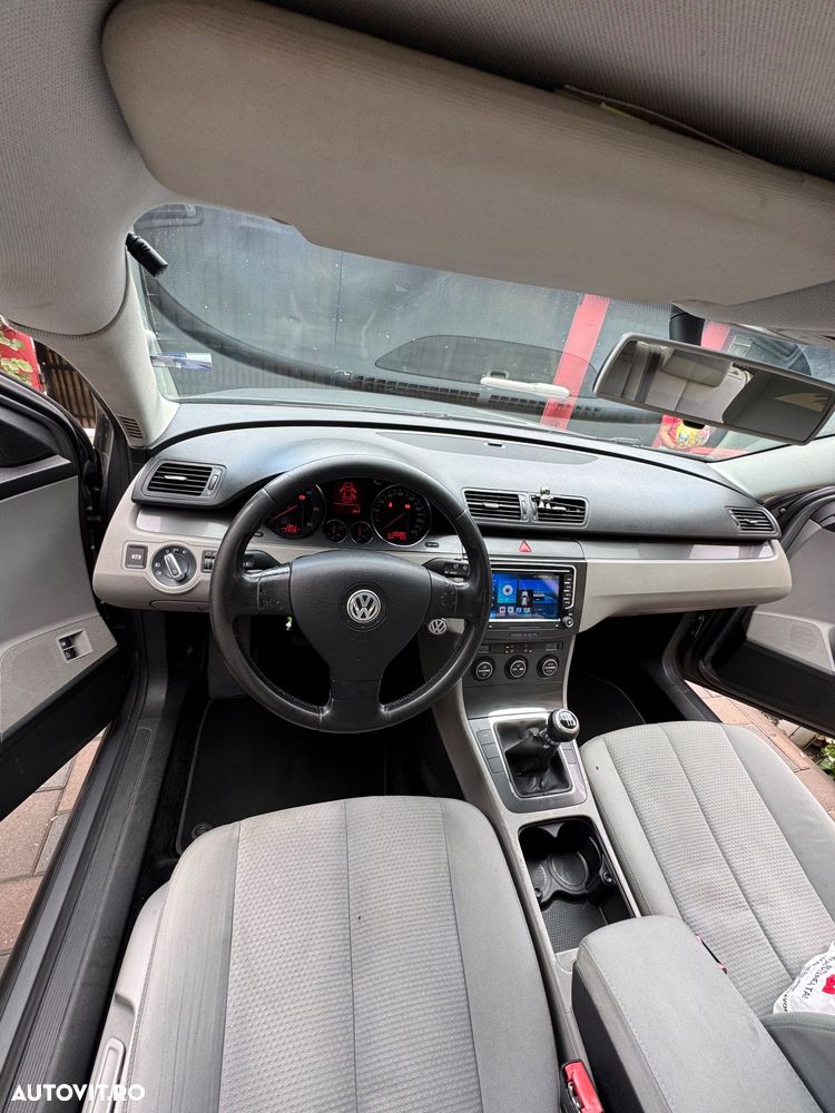 Volkswagen Passat 2.0TDI Highline DPF - 3