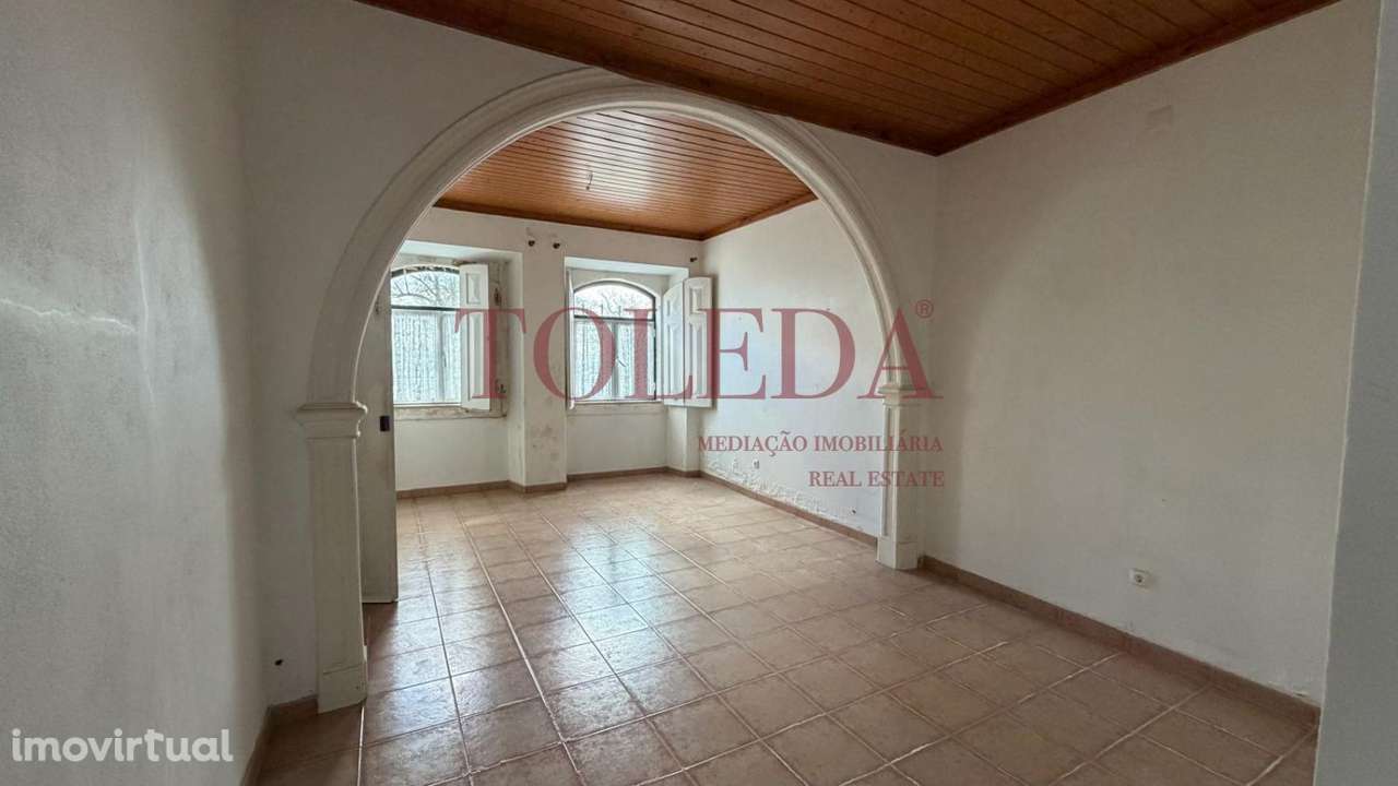 Moradia Emblemática no Centro de Azambuja - Grande imagem: 5/36