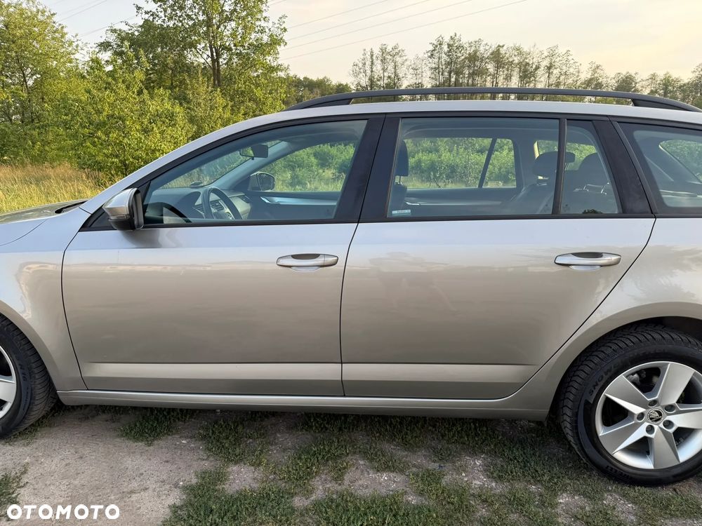 Skoda Octavia 1.4 TSI Ambition - 9