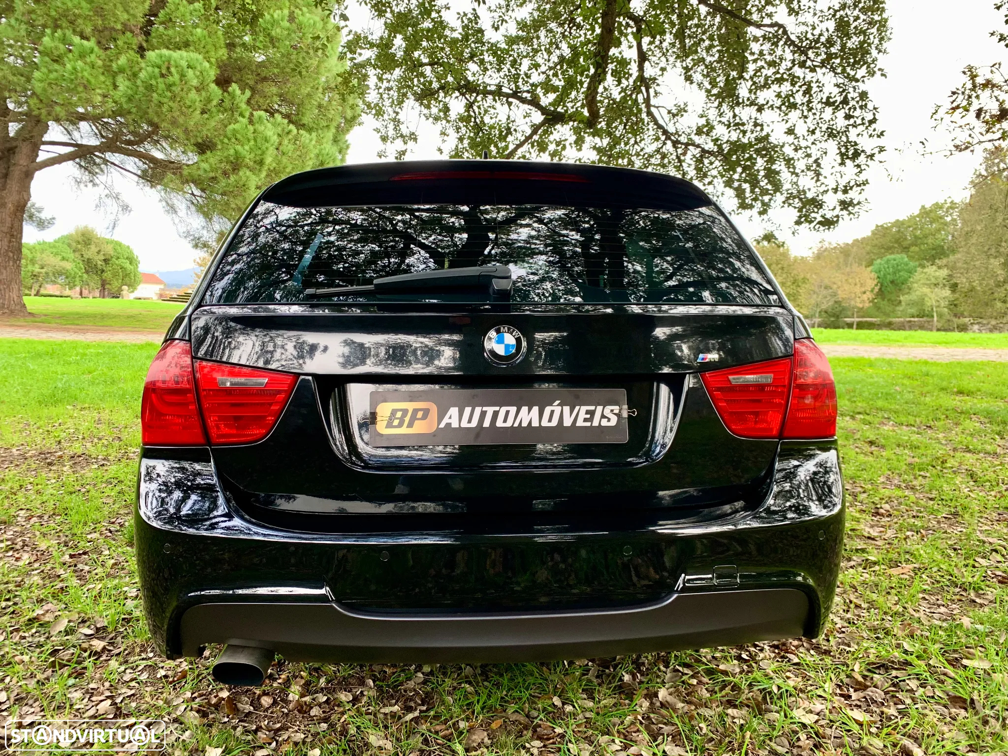 BMW 318 d Touring Pack M - 13