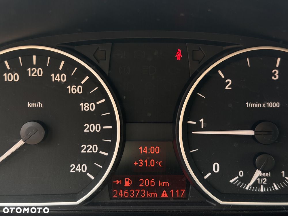 BMW Seria 1 116d - 20