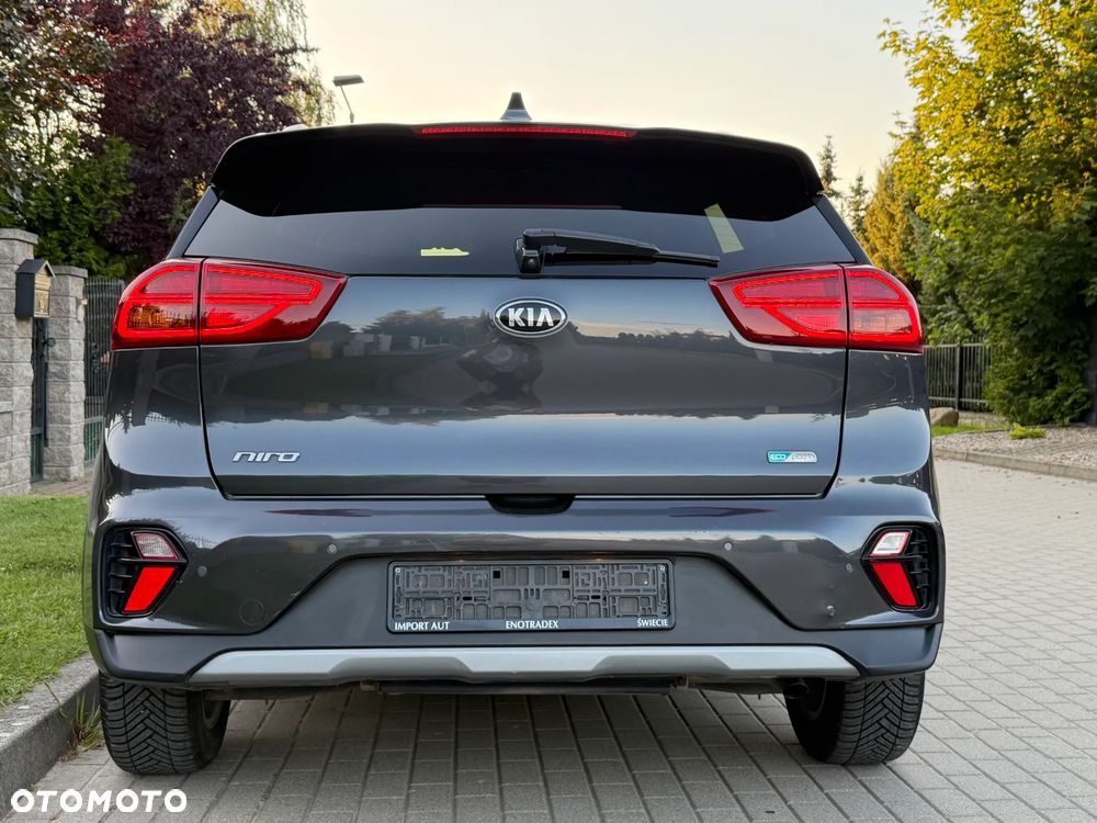 Kia Niro 1.6 GDI PHEV 2WD Vision - 30