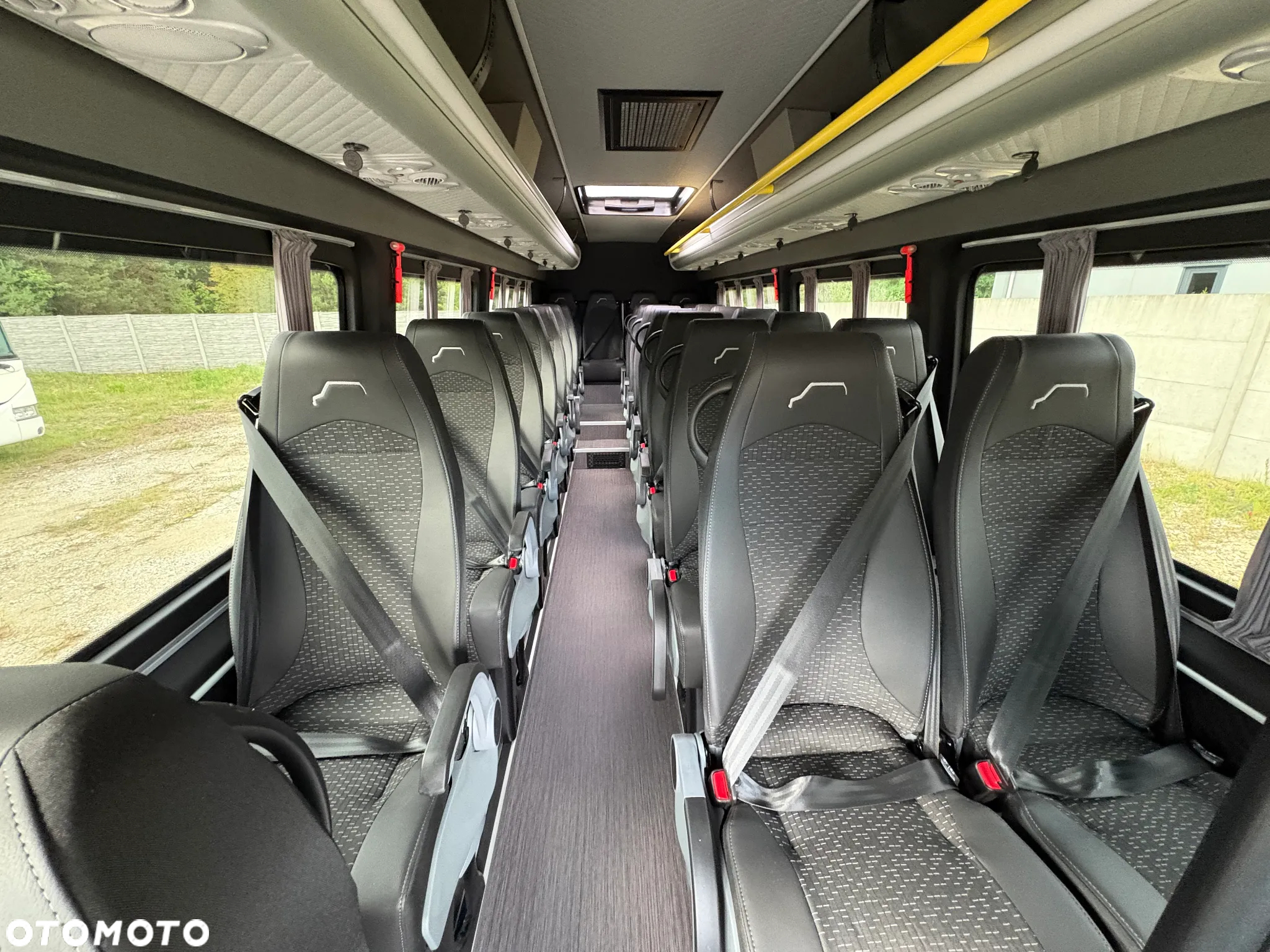 Mercedes-Benz Sprinter 519 - 11
