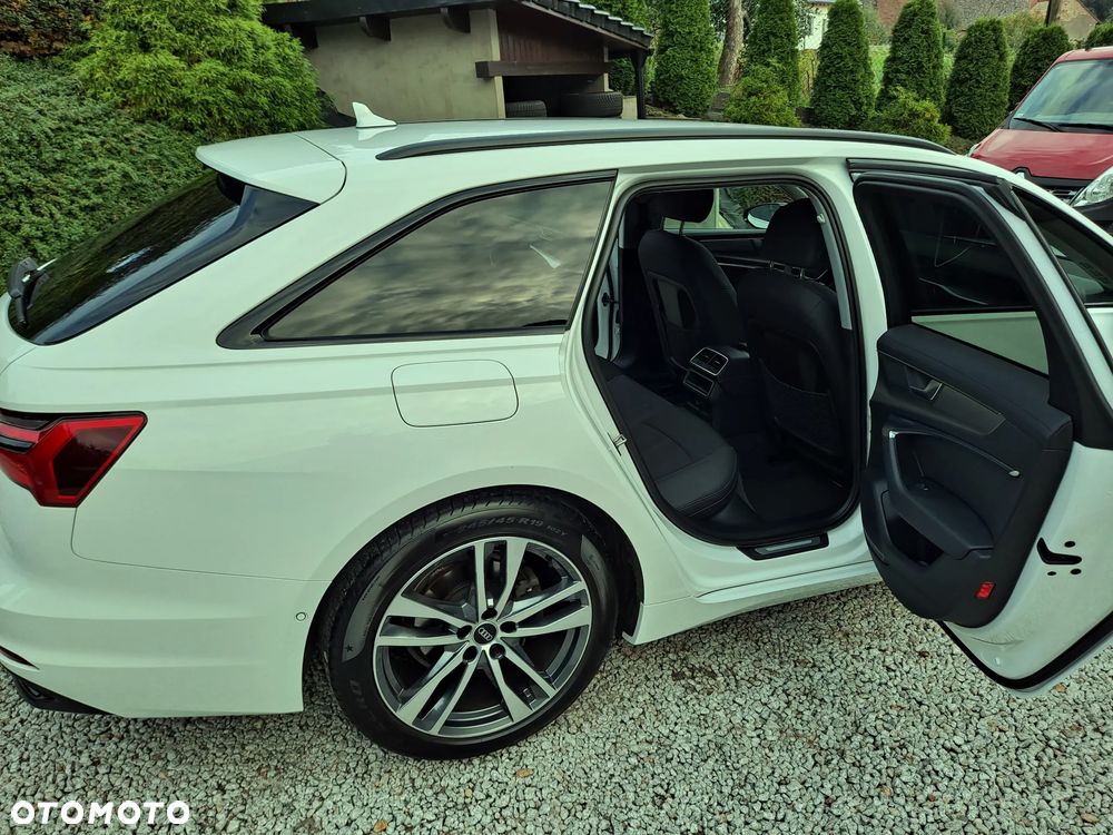 Audi A6 Avant 40 TDI quattro S tronic S line - 31