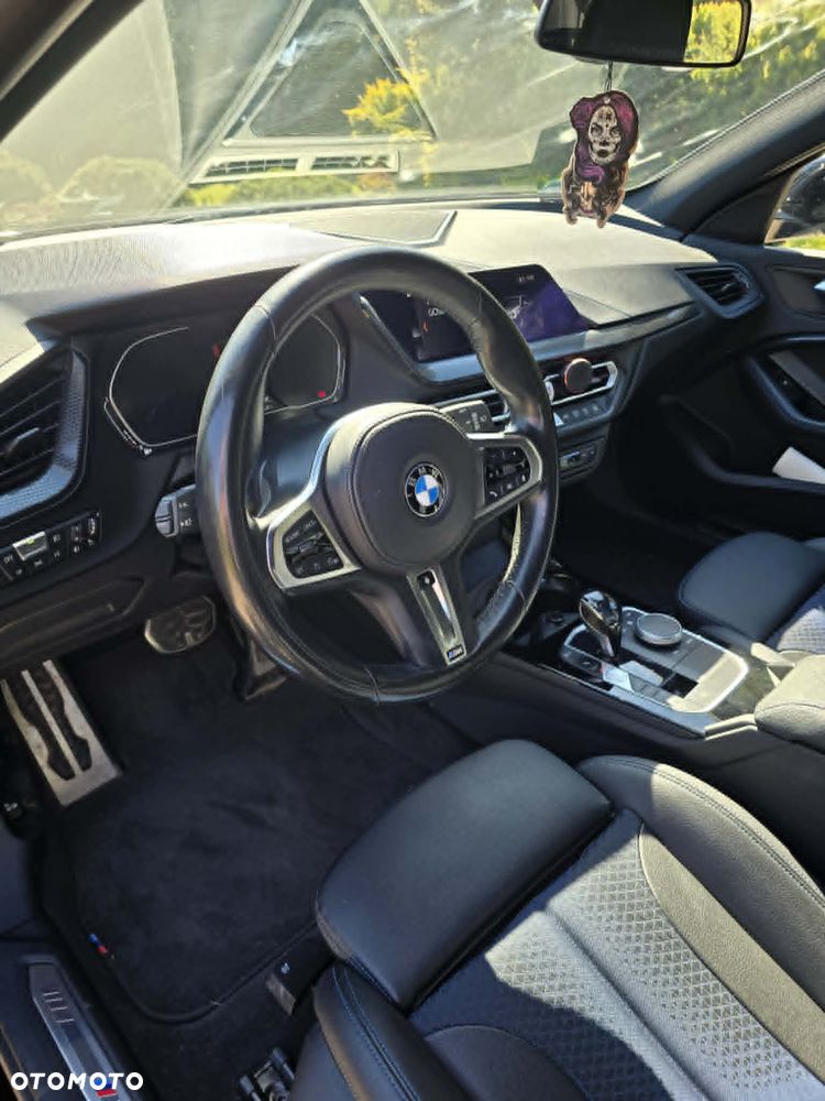 BMW Seria 1 118i M Sport - 9