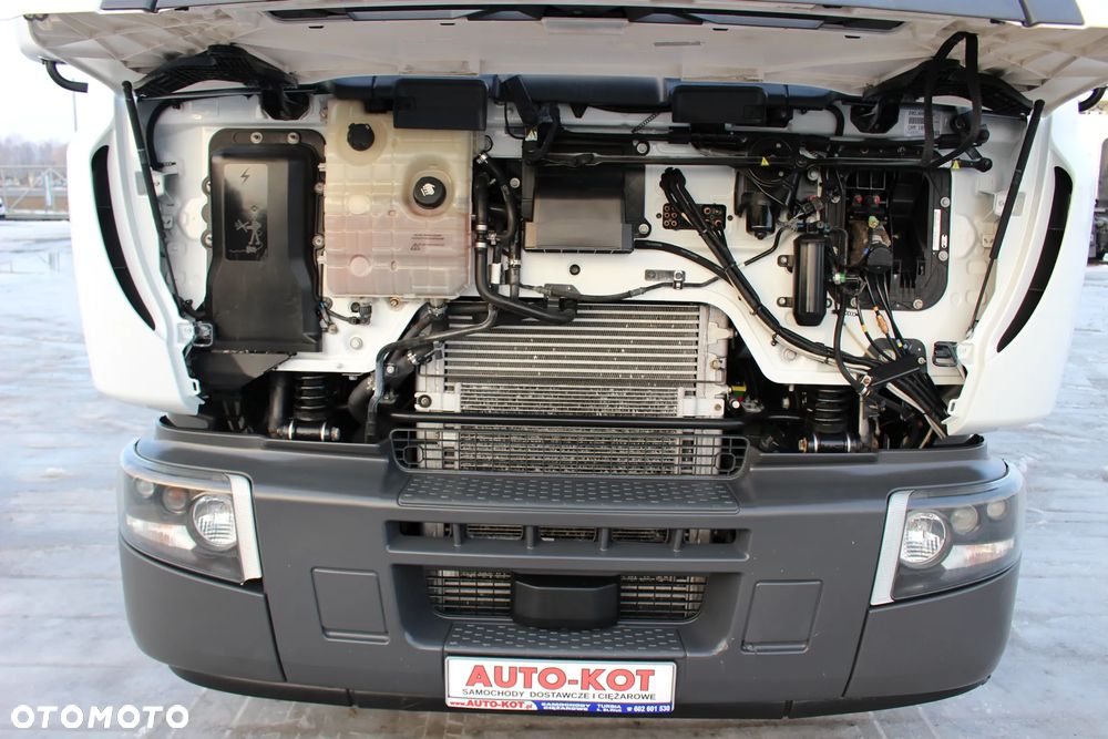 Renault D320 CHŁODNIA/*CARRIER* 1050mt / FRC 12.2026 / KAB.SYPIALNA/ EURO 6/*SERIWIS*/ SUPER STAN - 12