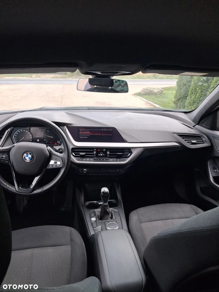 BMW Seria 1 116d - 8