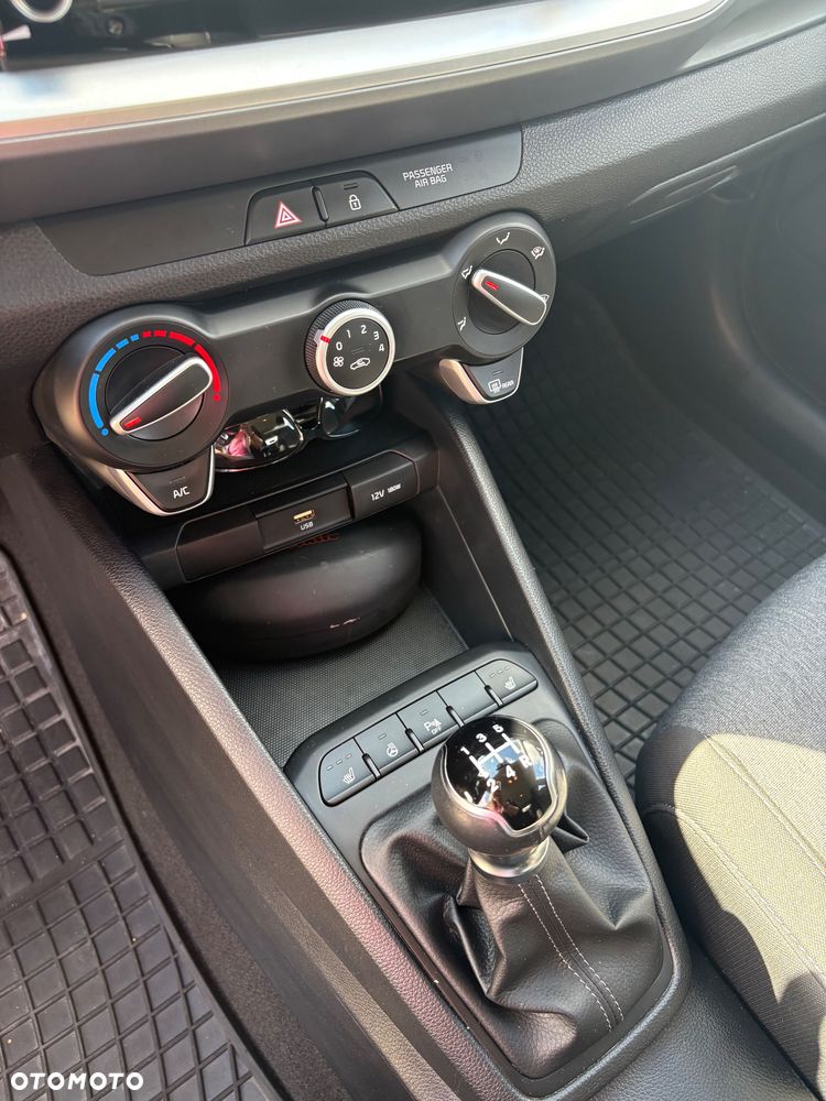 Kia Stonic 1.2 M - 9