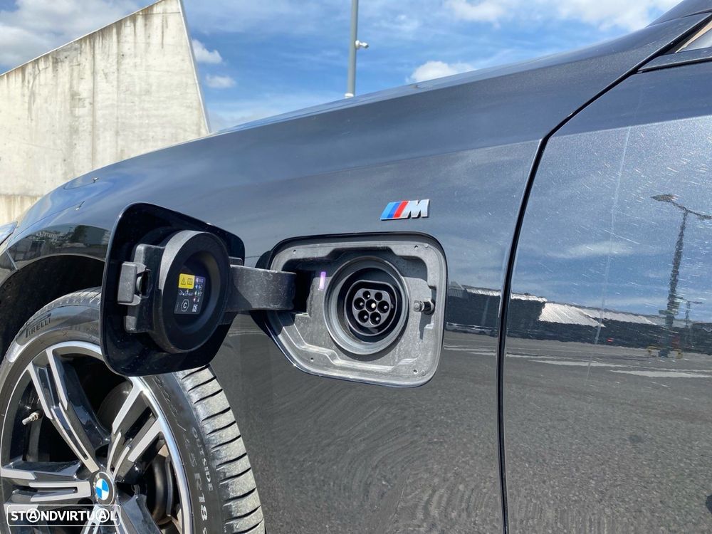 BMW 330 e Pack Desportivo M Auto - 3