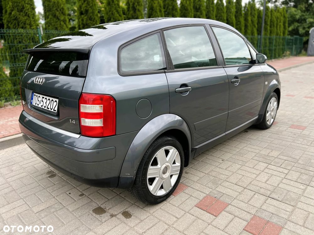Audi A2 - 4