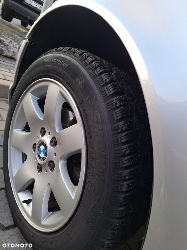 BMW Seria 3 318i - 9