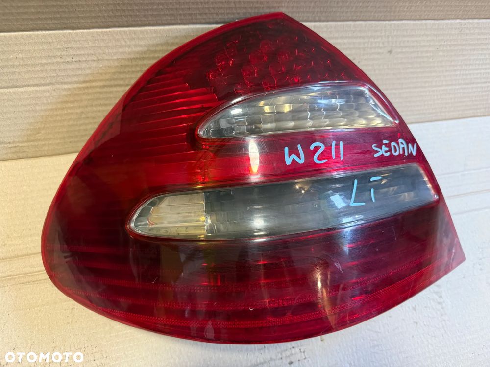 Lampa Mercedes E-Klasa W211 lewa tył tylna - 1