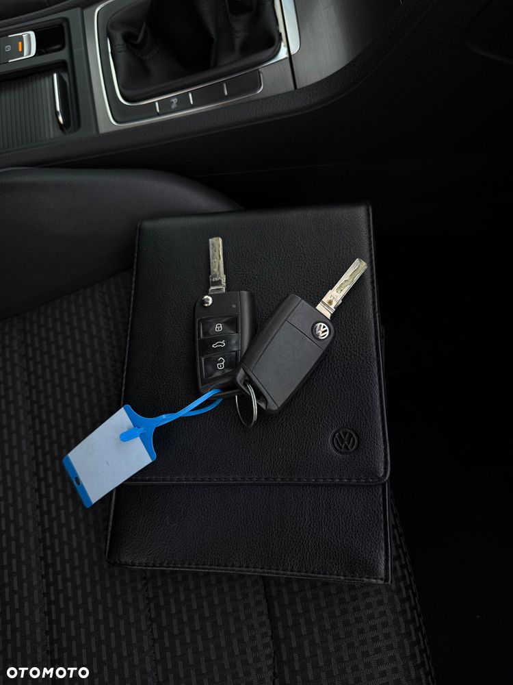 Volkswagen Golf 1.2 TSI BMT Trendline Perfectline - 31