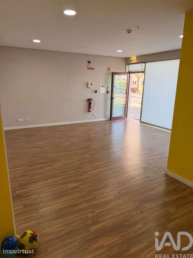 Loja / Estabelecimento Comercial em Loulé (São Clemente) de 53,00 m2 - Grande imagem: 3/10
