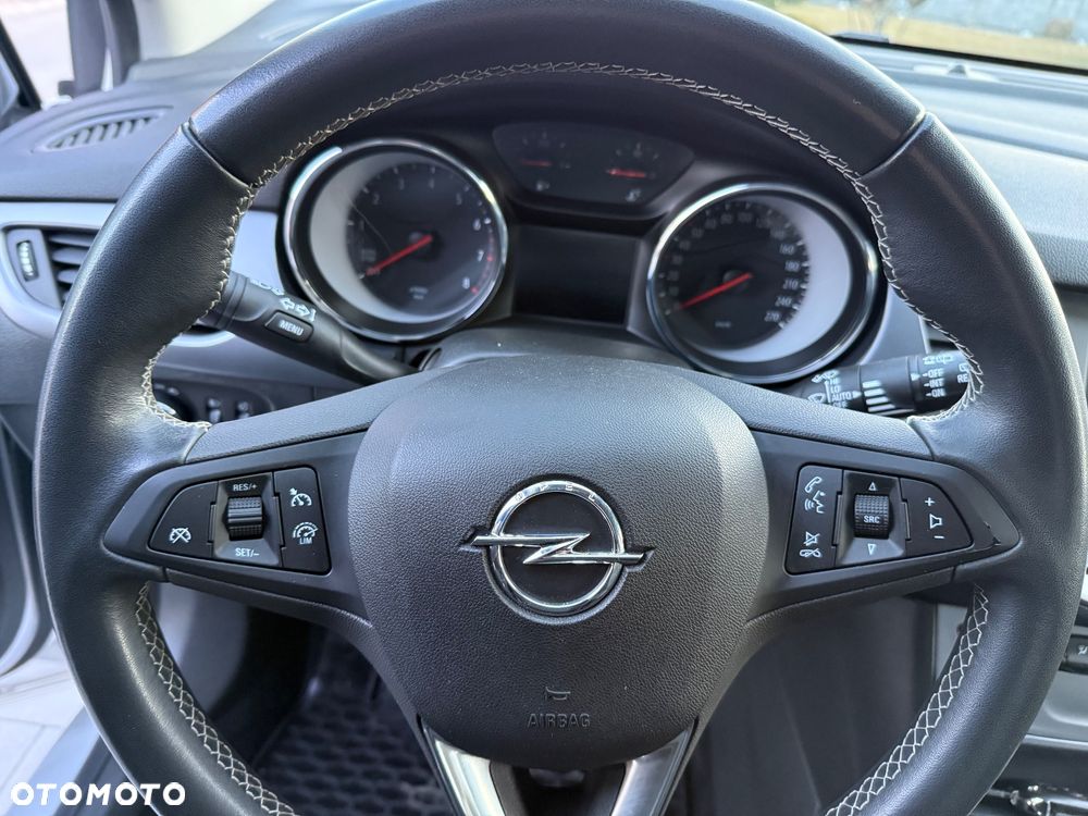 Opel Astra 1.2 T Edition S&S - 17