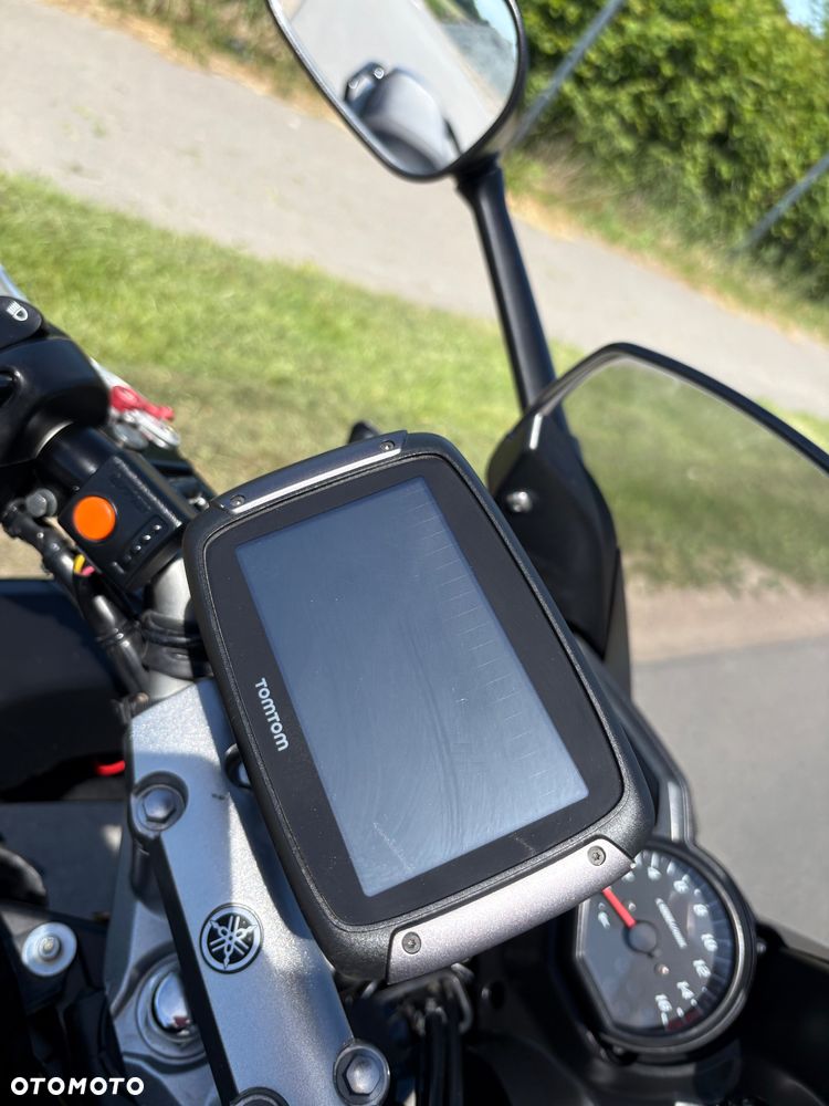 Yamaha FZ6 - 10