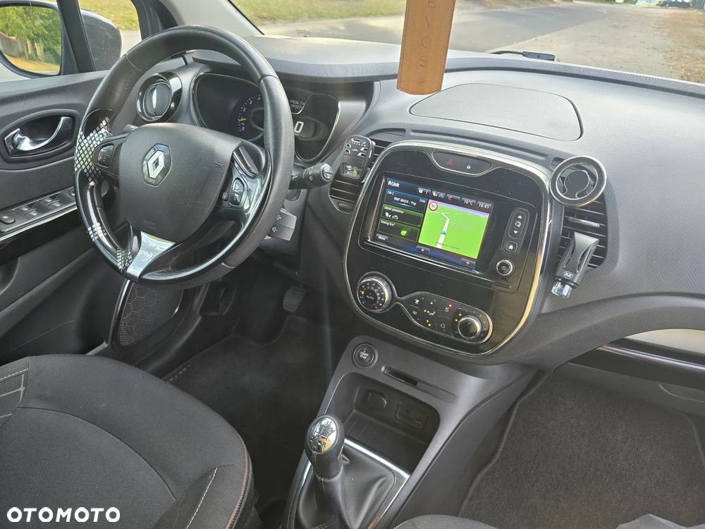 Renault Captur - 19