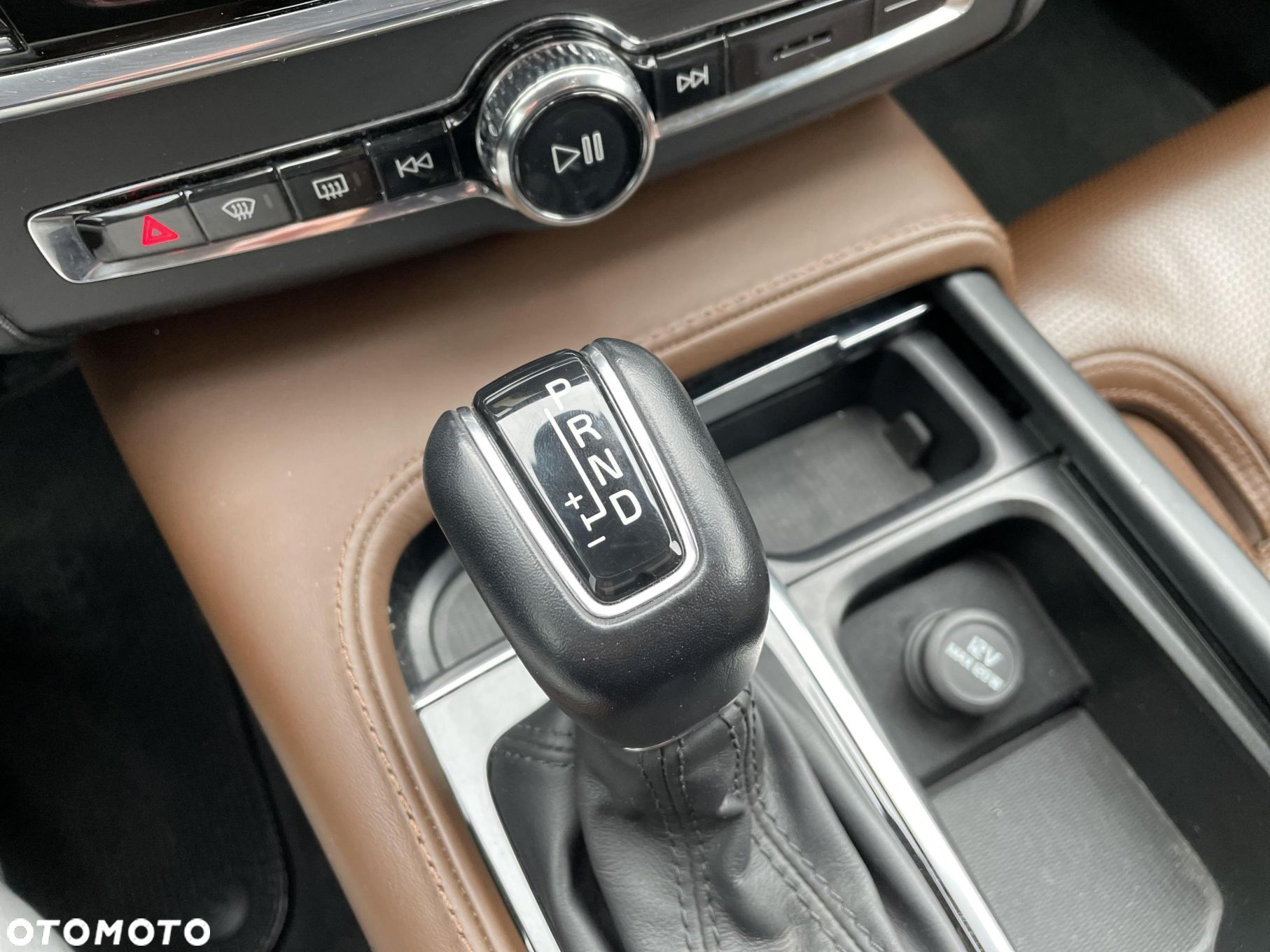Volvo V90 - 15