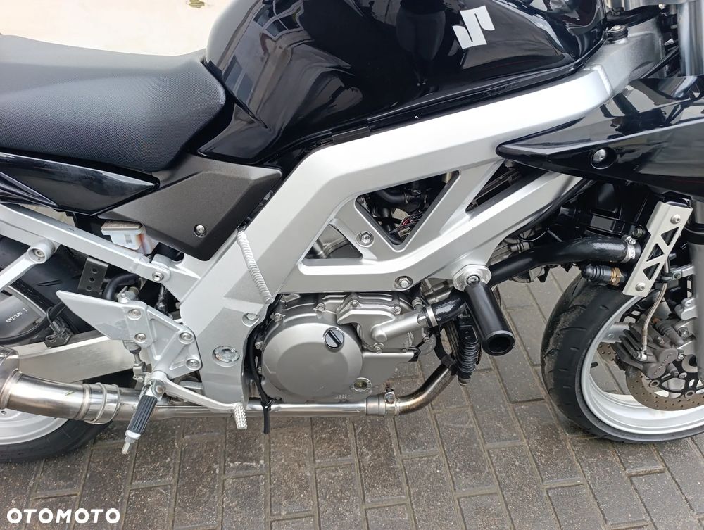 Suzuki SV - 26