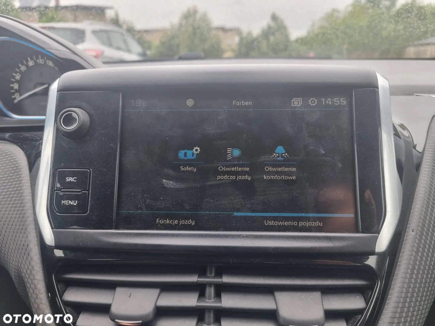 Peugeot 2008 BlueHDi 100 STOP & START Allure - 24