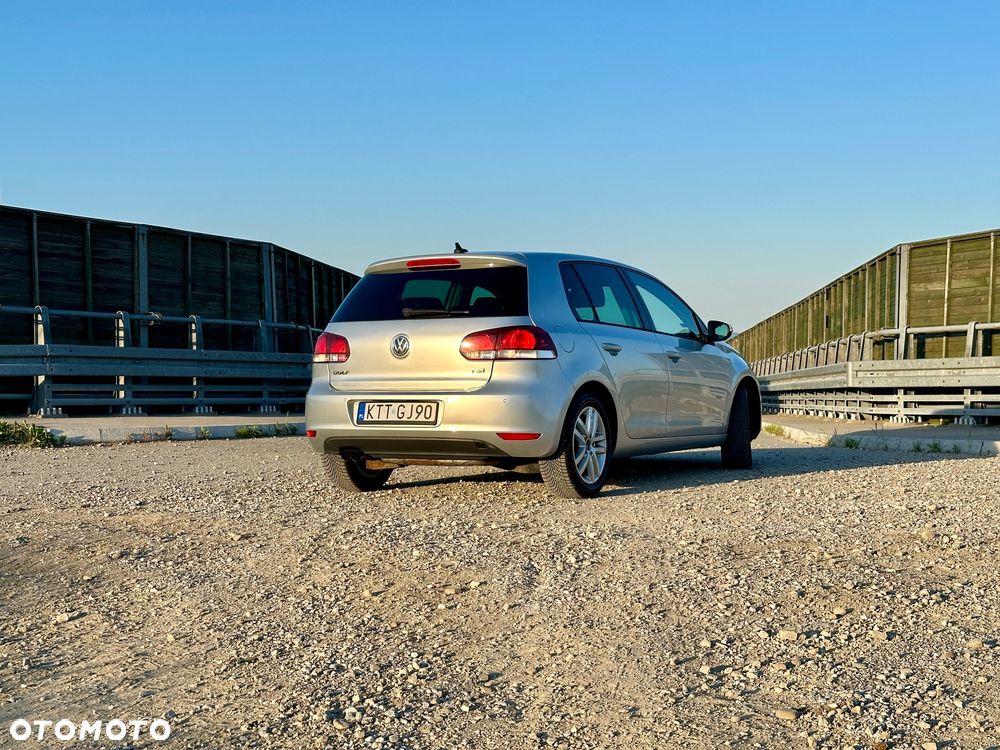 Volkswagen Golf 1.4 TSI Highline DSG - 15