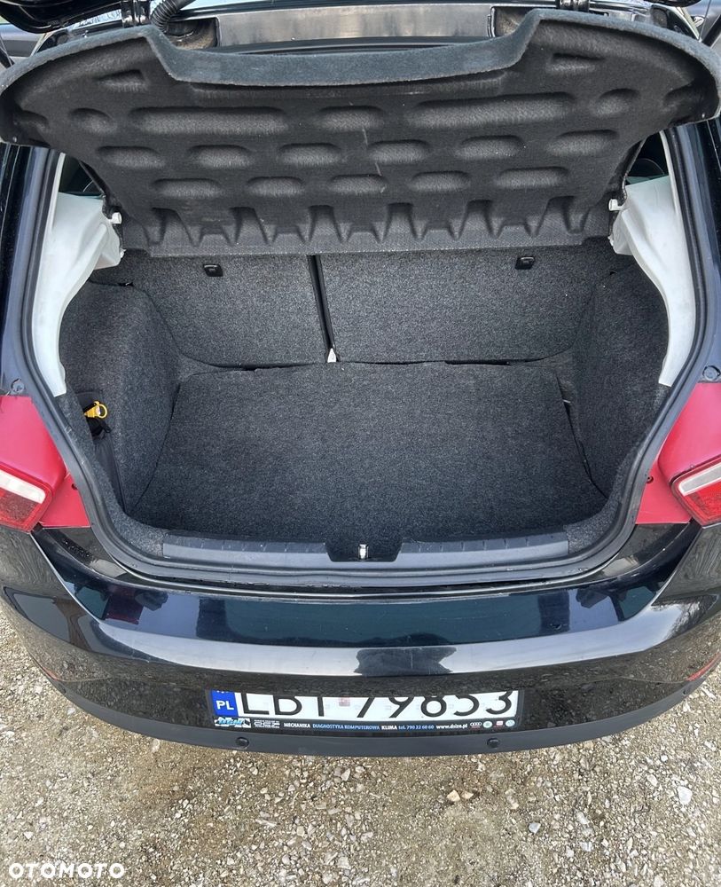 Seat Ibiza SC 1.4 16V Style - 8