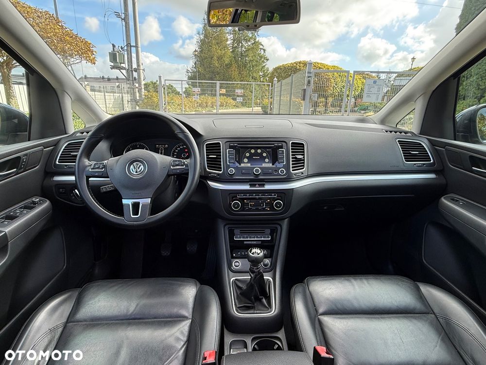 Volkswagen Sharan 2.0 TDI Blue Motion Highline - 6
