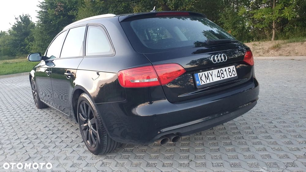 Audi A4 Avant - 21