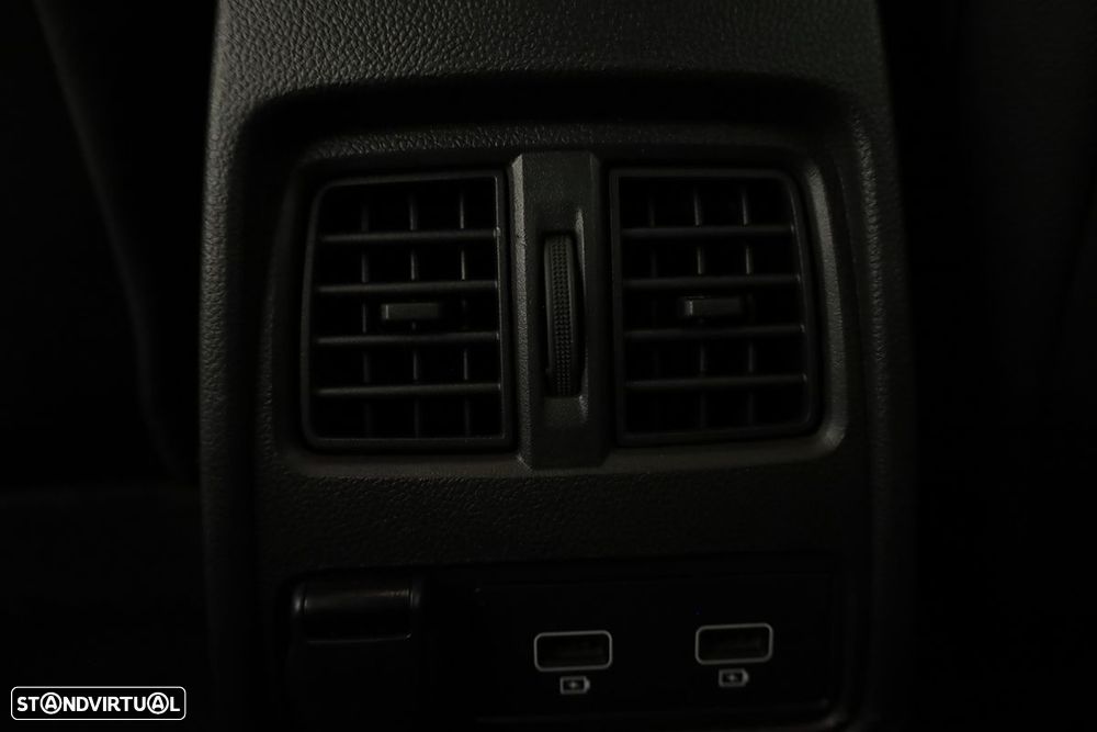 Renault Captur 1.0 TCe Techno - 24