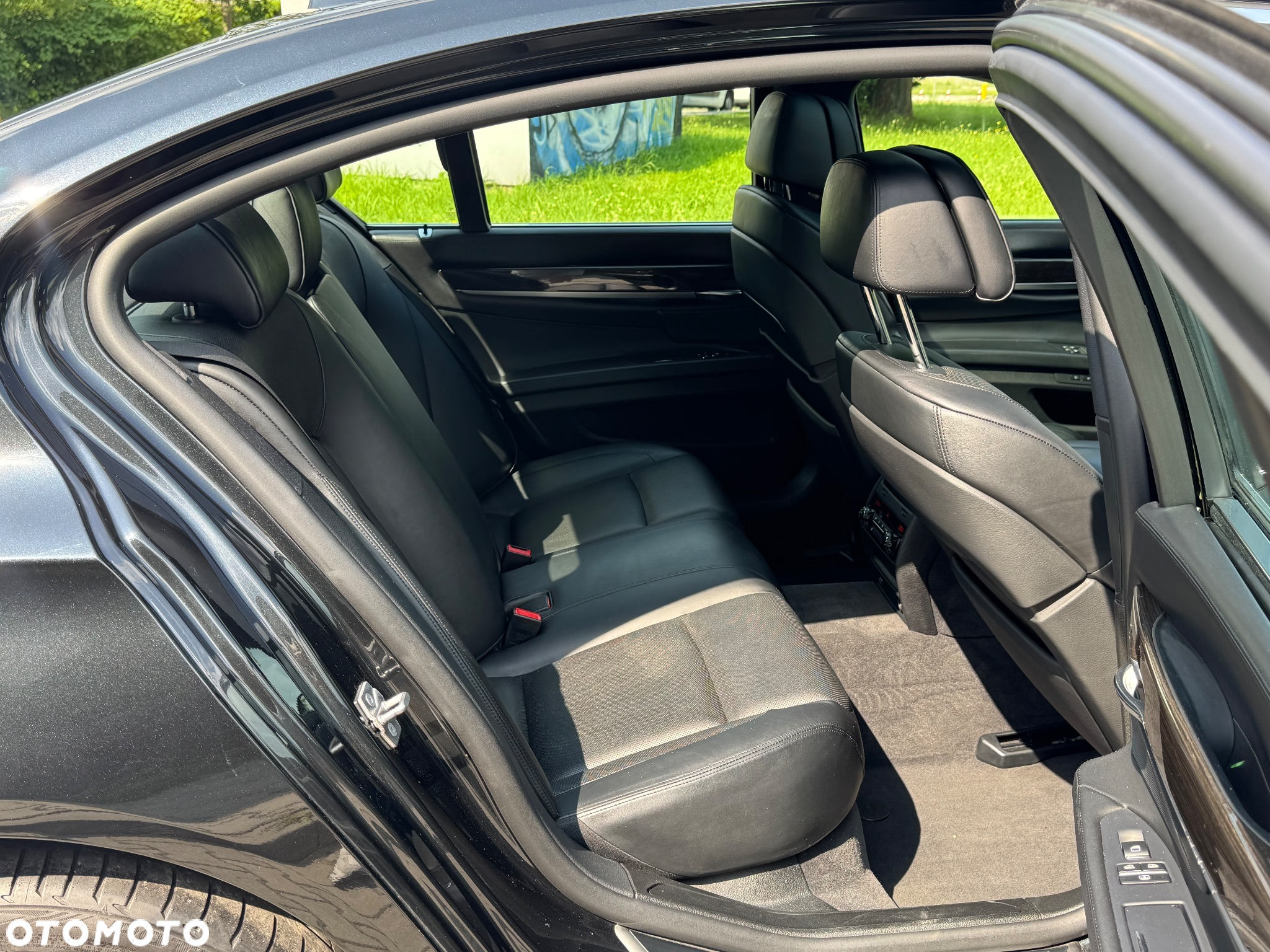 BMW Seria 7 740d xDrive - 17