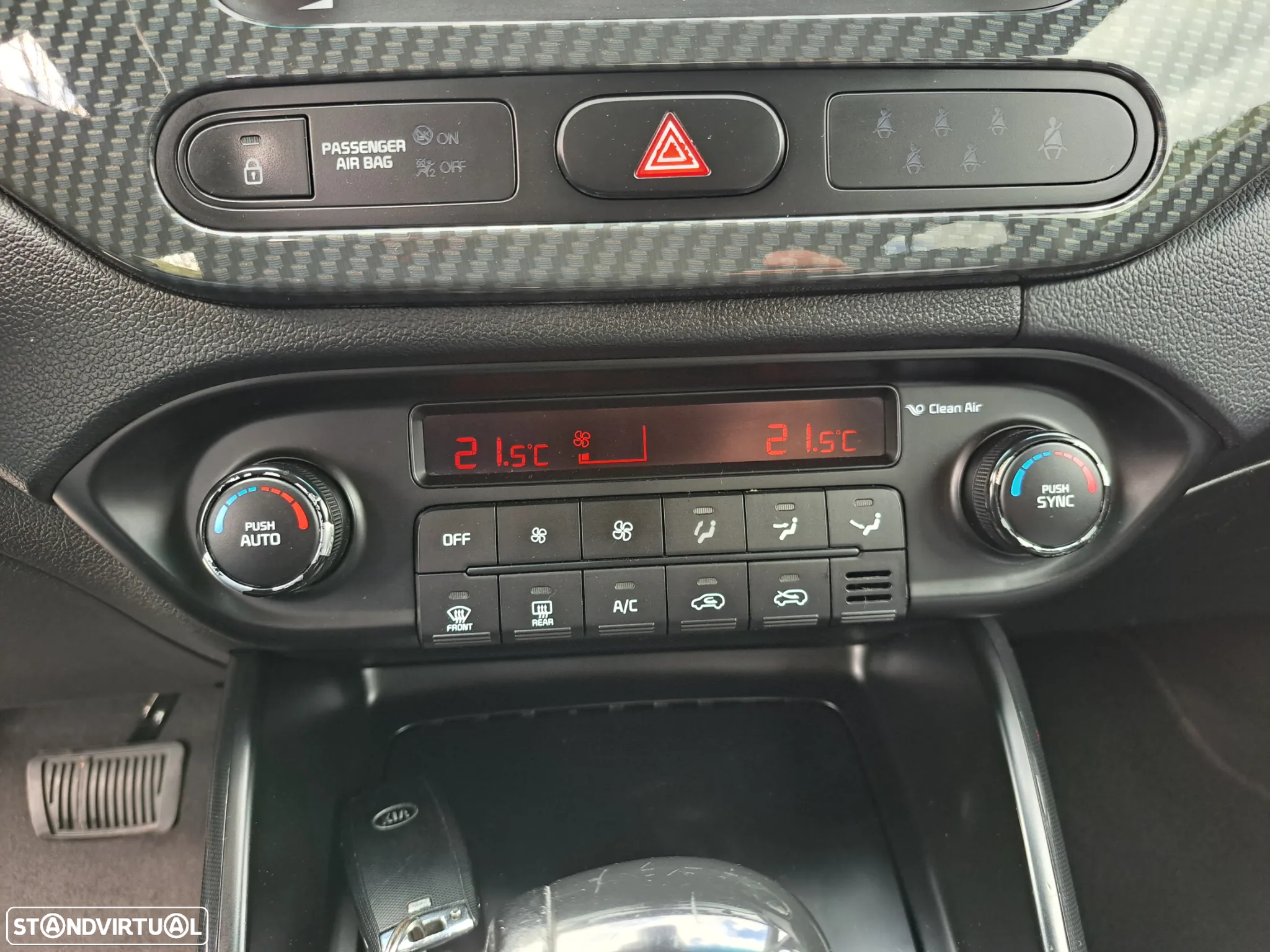 Kia Carens 1.7 CRDi ISG TX - 26