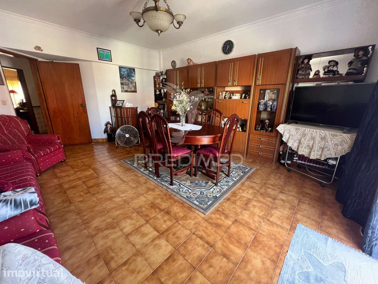 Apartamento T2 com Terraço, Varandas e 2 Arrecadações - Vialonga - Grande imagem: 4/39