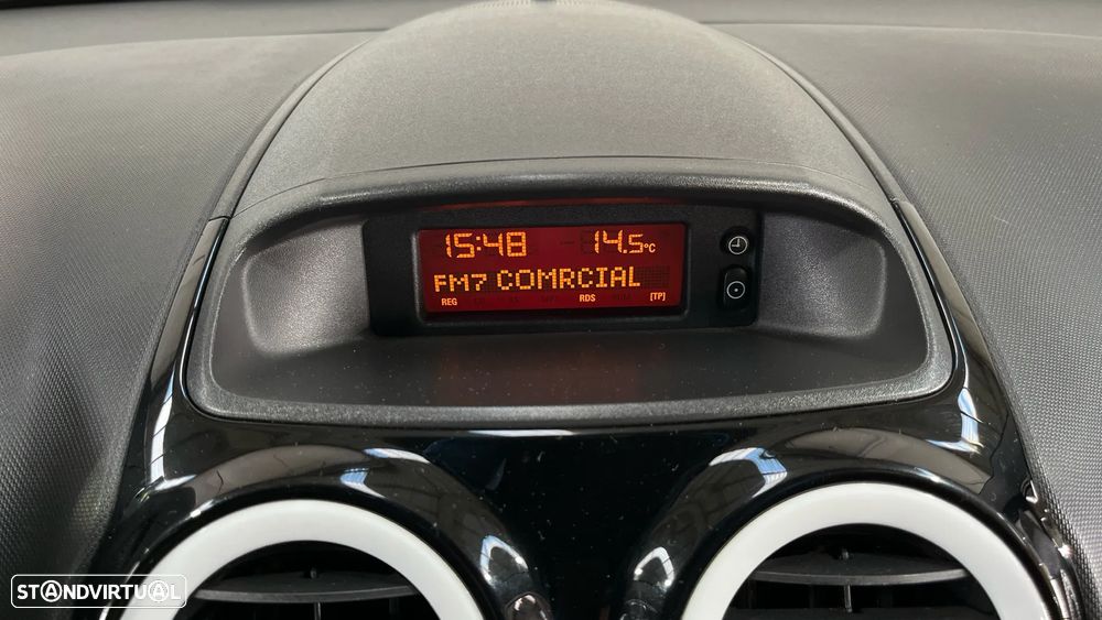 Opel Corsa 1.2 Black Edition - 19