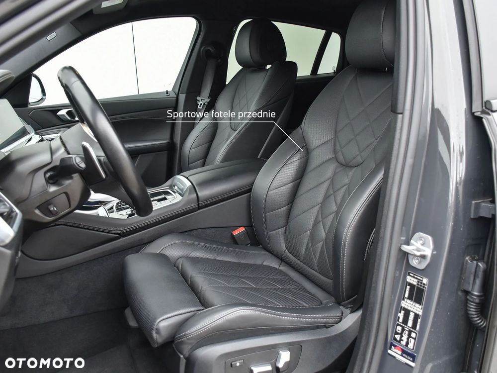 BMW X6 M50i - 26