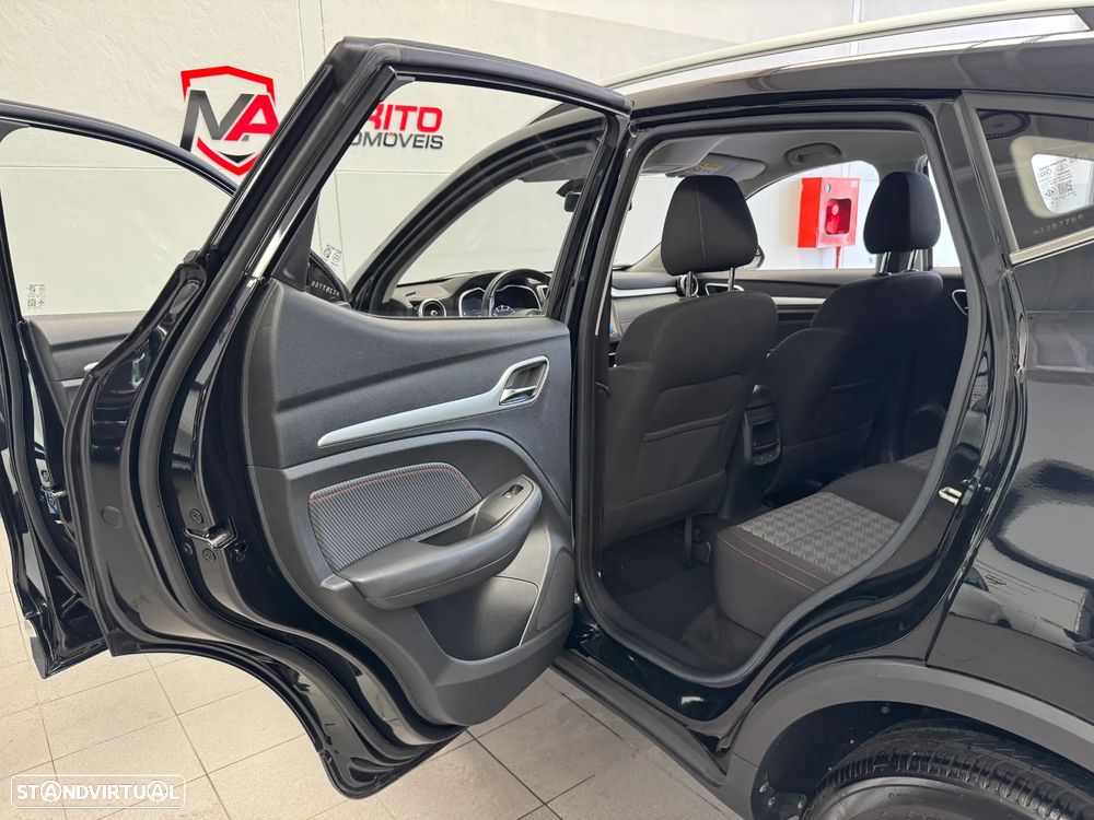 MG ZS ICE 1.5 VTI-tech Comfort - 24