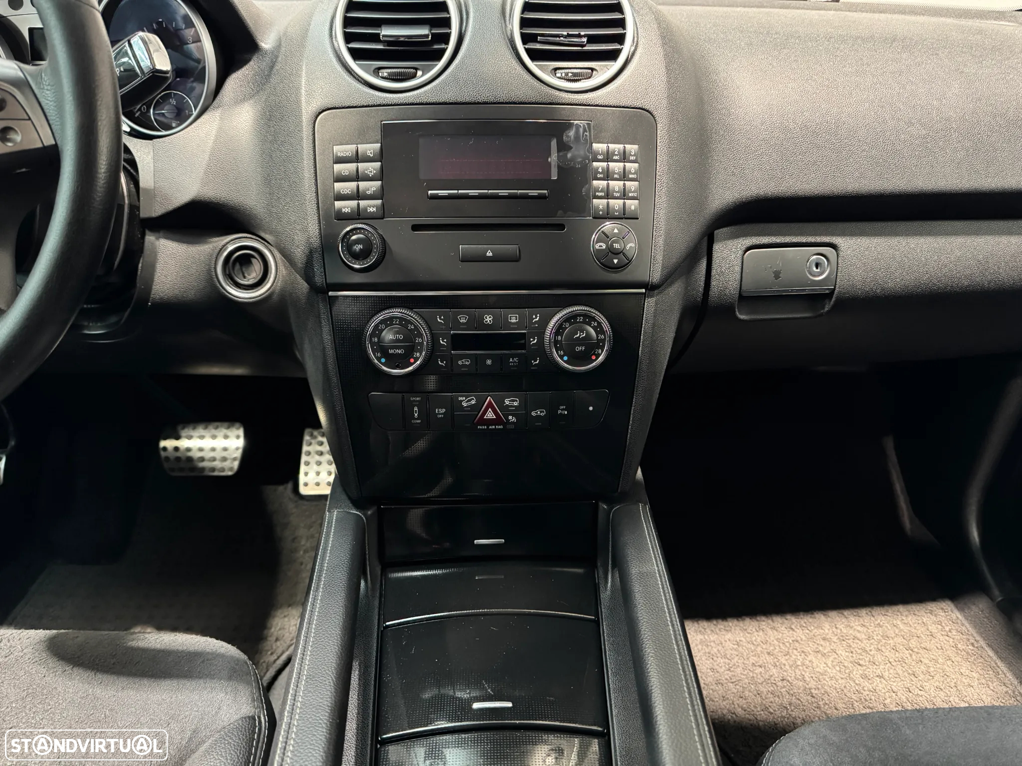 Mercedes-Benz ML 320 CDi - 11