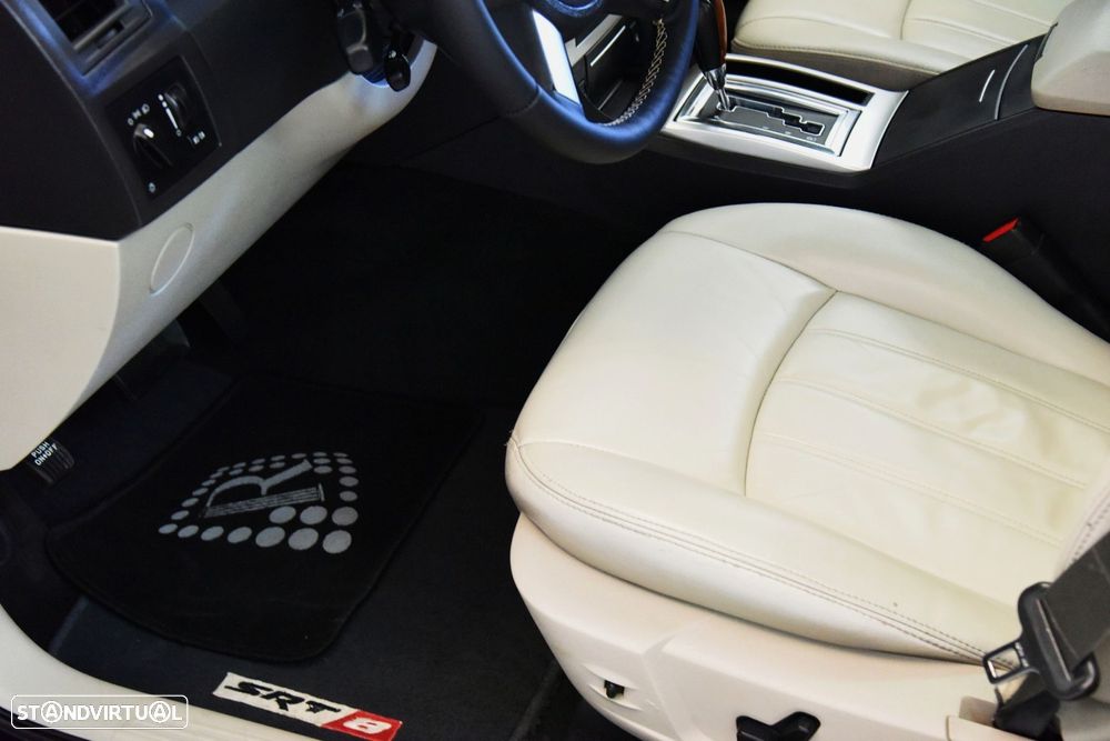 Chrysler 300 C 3.0 CRD - 18