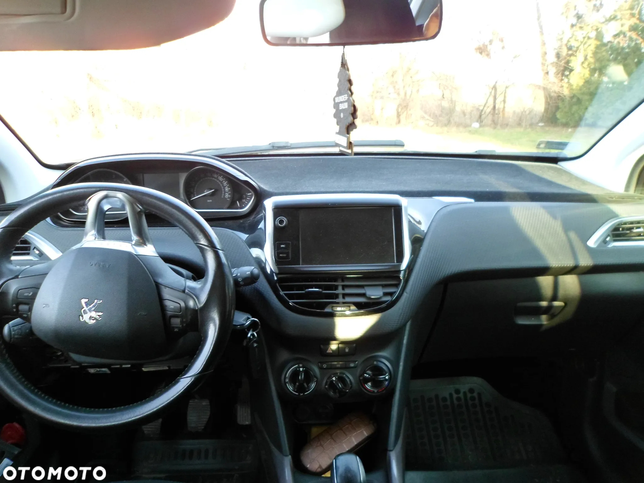 Peugeot 2008 1.6 BlueHDi Active - 9