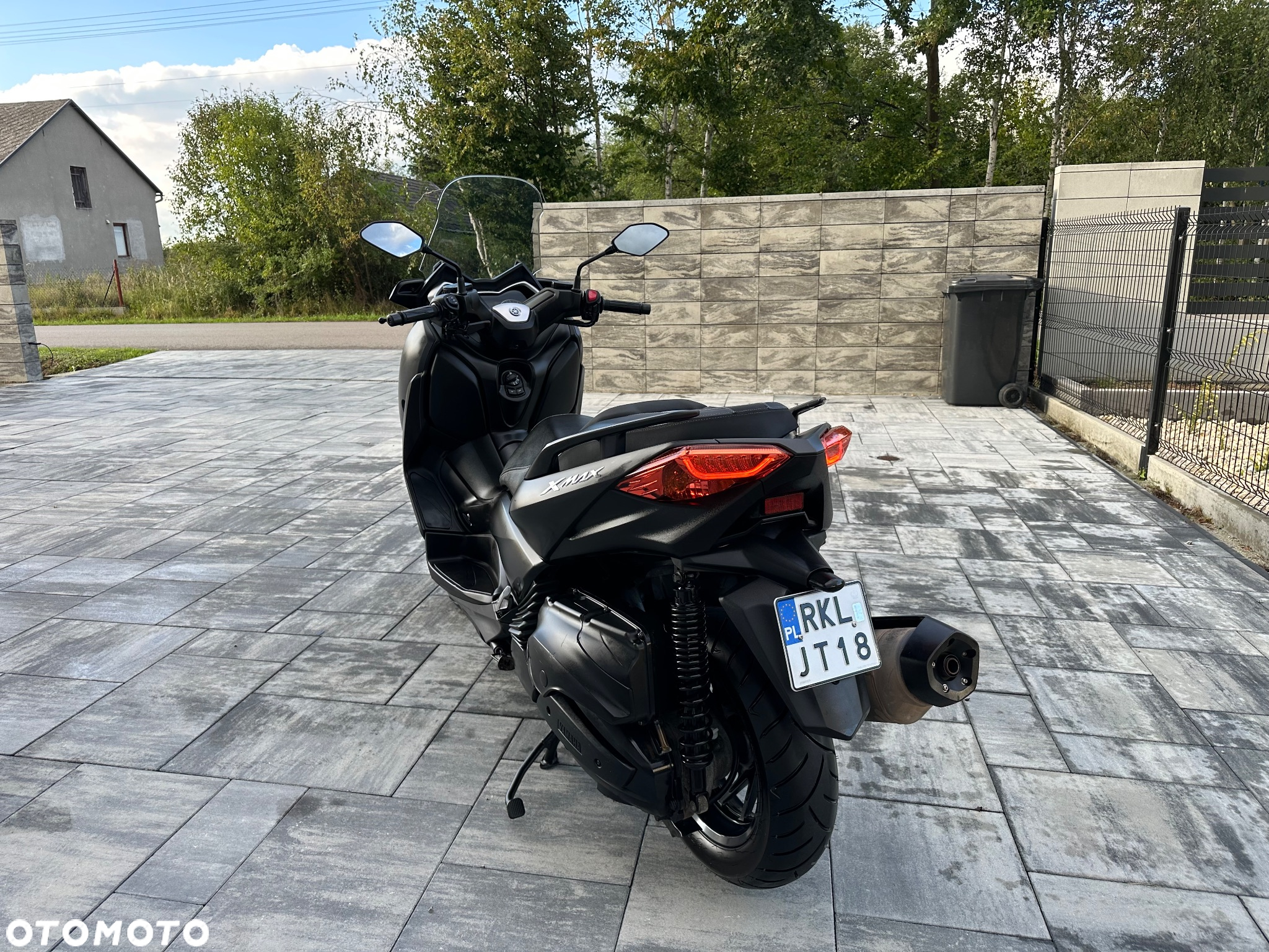Yamaha X-max - 9