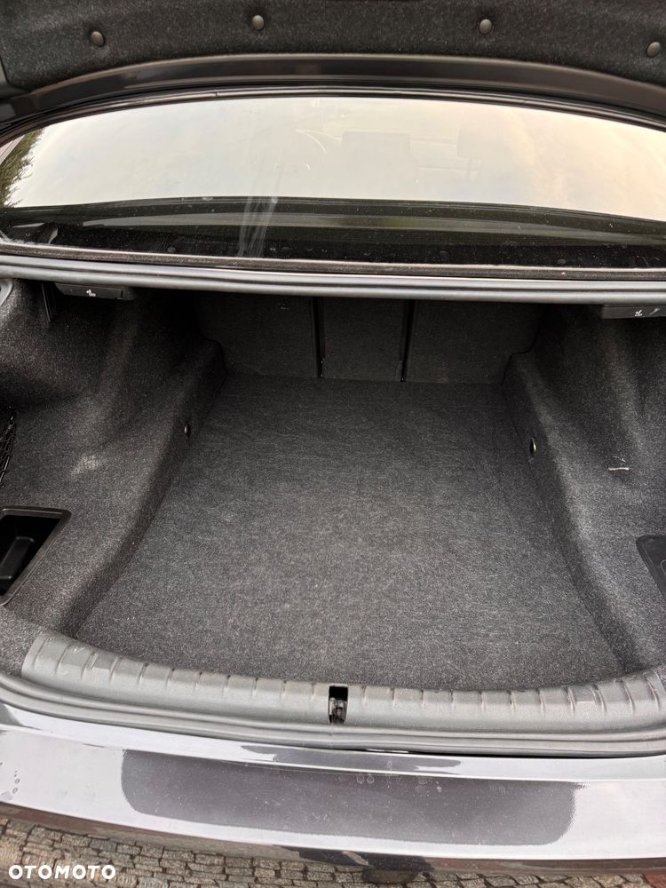 BMW Seria 5 520d xDrive - 18