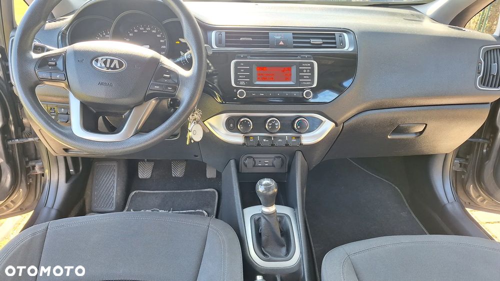 Kia Rio 1.2 M - 4